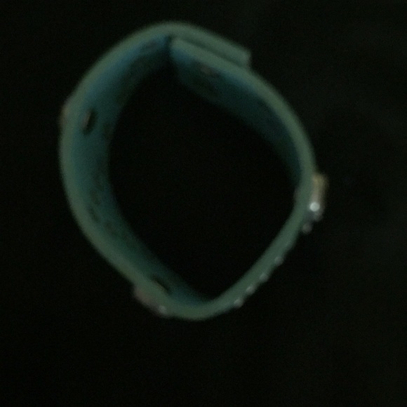 Leather Skull & Crossbones Bracelet - Picture 2 of 8